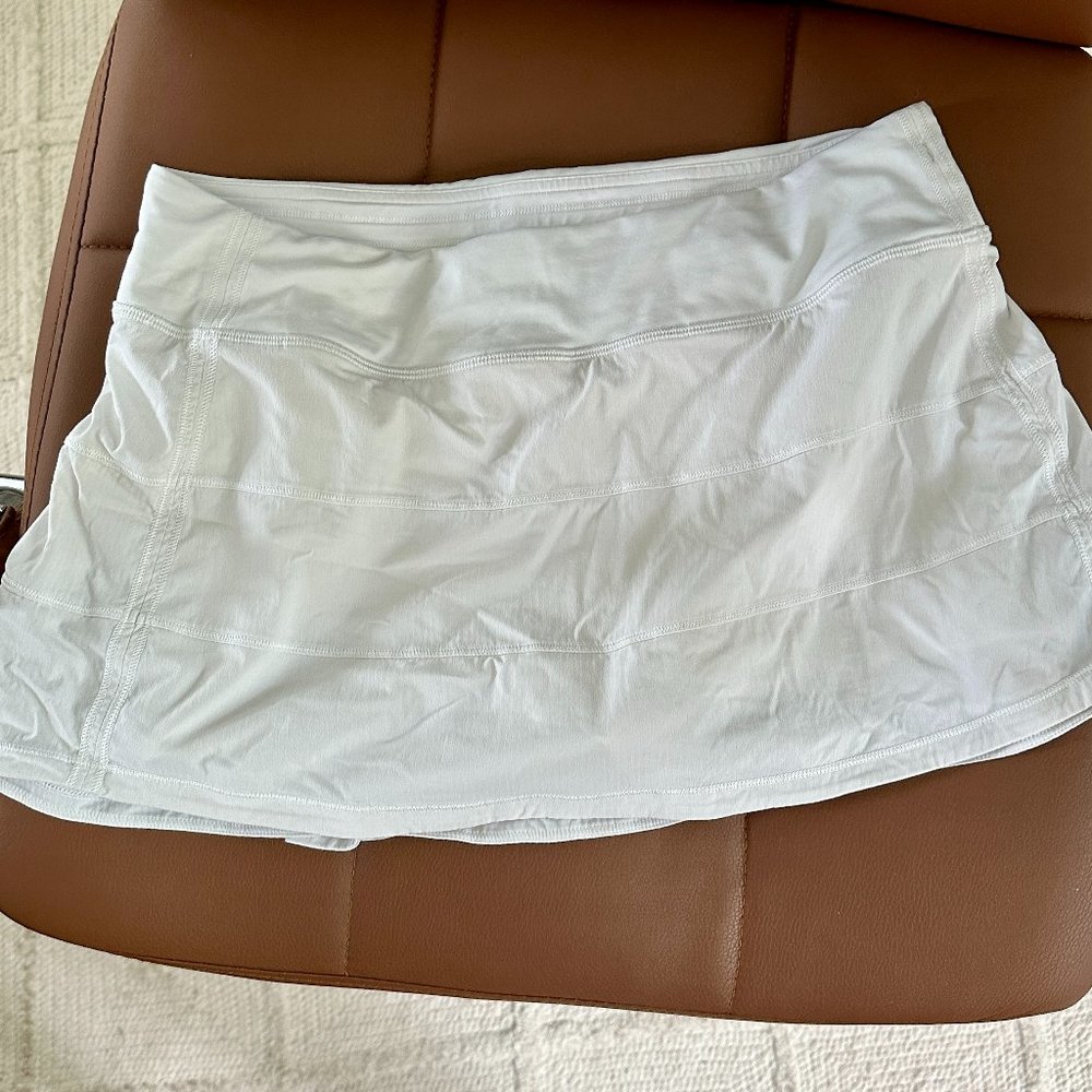 Lululemon Pace Rival Mid-Rise Skirt